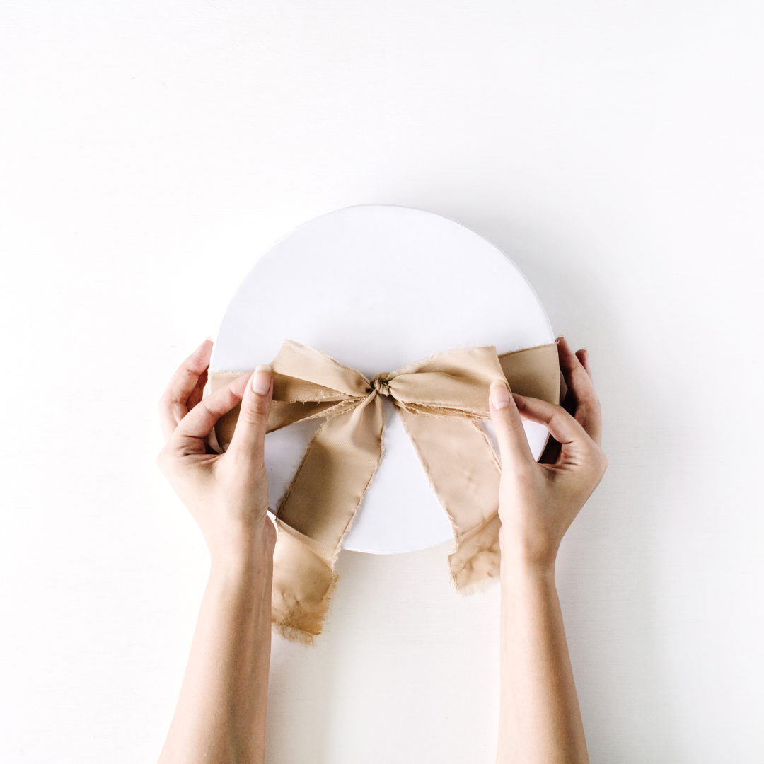 The Complete Guide to Holiday Gifting
