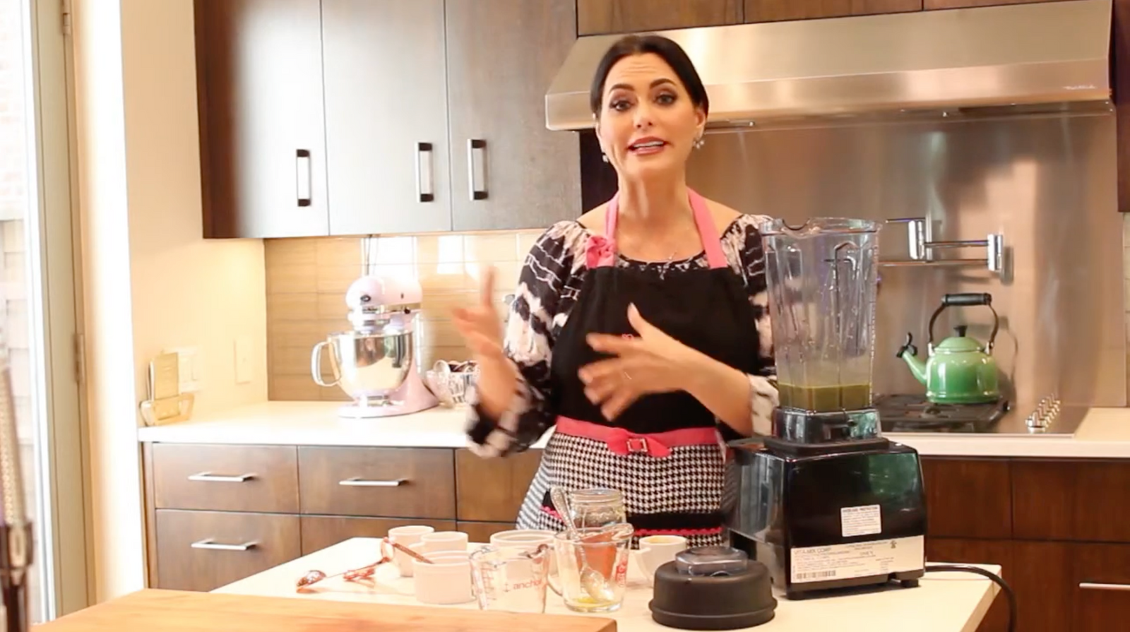 Green Miracle Spicy Lime Salad Dressing